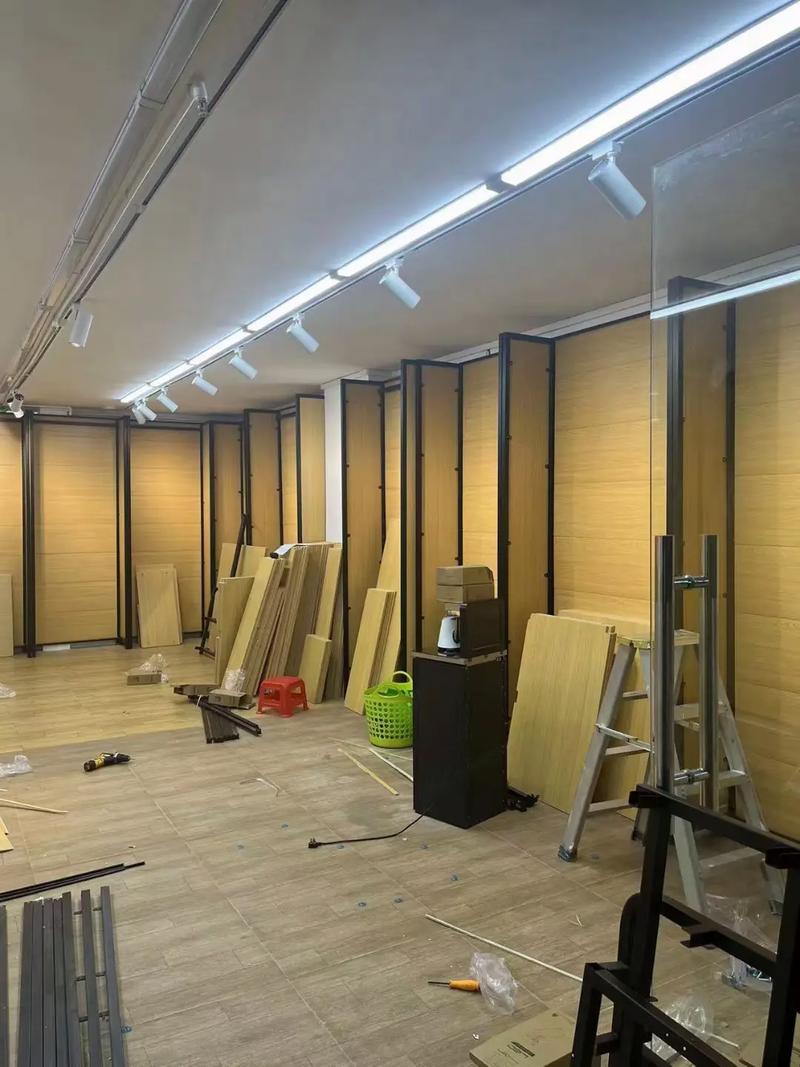 貨架工廠 #店鋪展示柜設(shè)計(jì) #店內(nèi)